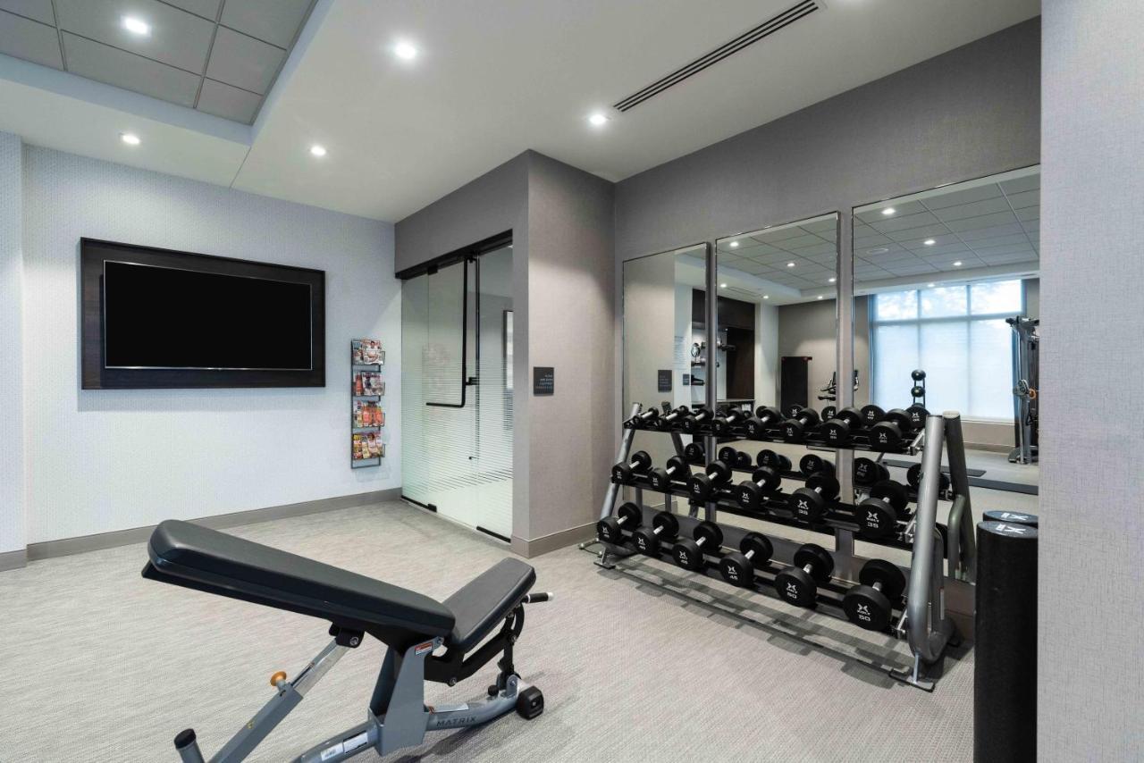 Staybridge Suites - Quincy By Ihg Екстериор снимка