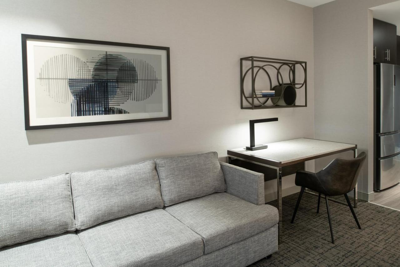 Staybridge Suites - Quincy By Ihg Екстериор снимка