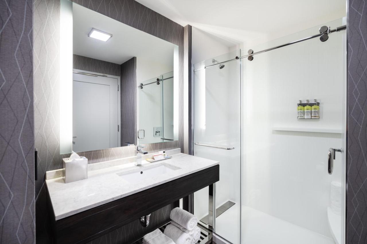 Staybridge Suites - Quincy By Ihg Екстериор снимка